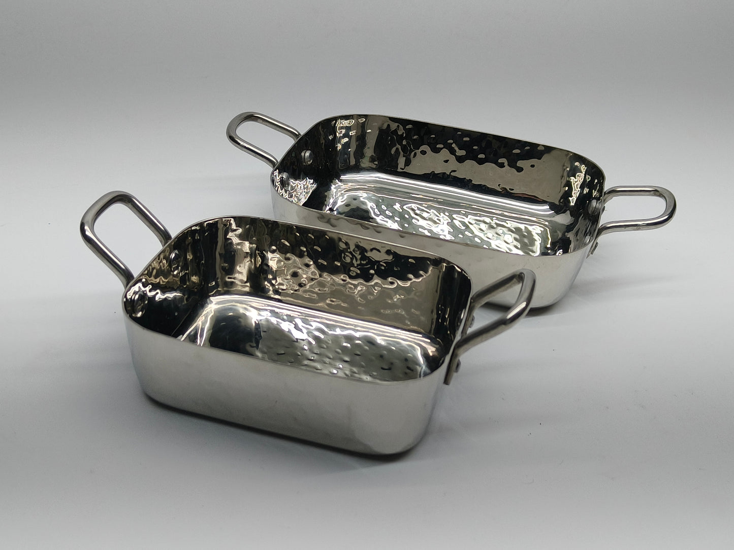 DW Rectangular Pan SS Hammered with Wire Handle