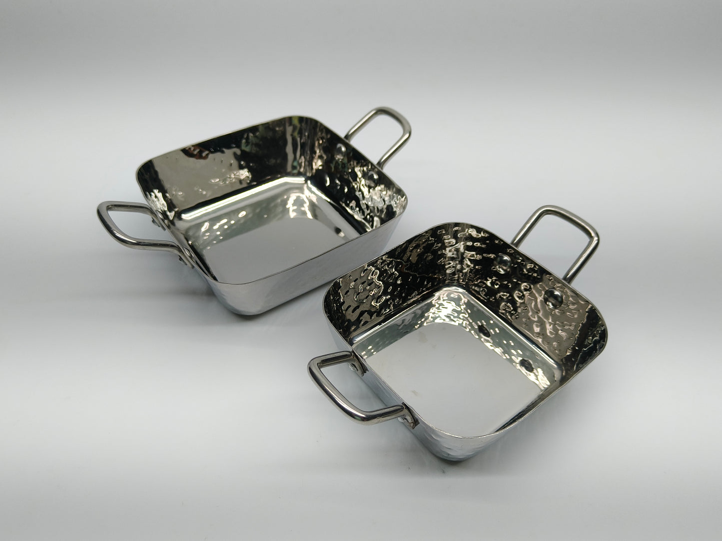 DW Square Deep Pan SS Hammered with Wire Handle