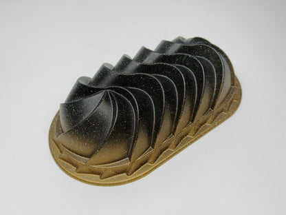 Diner Wares Heavy Cast Aluminum Bundt Cake Mould