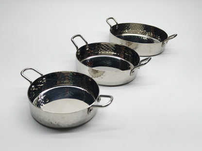DW Round Flat Pan SS Hammered with Wire Handle