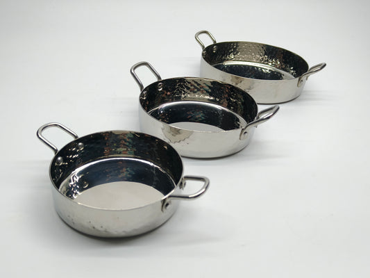 DW Round Flat Pan SS Hammered with Wire Handle