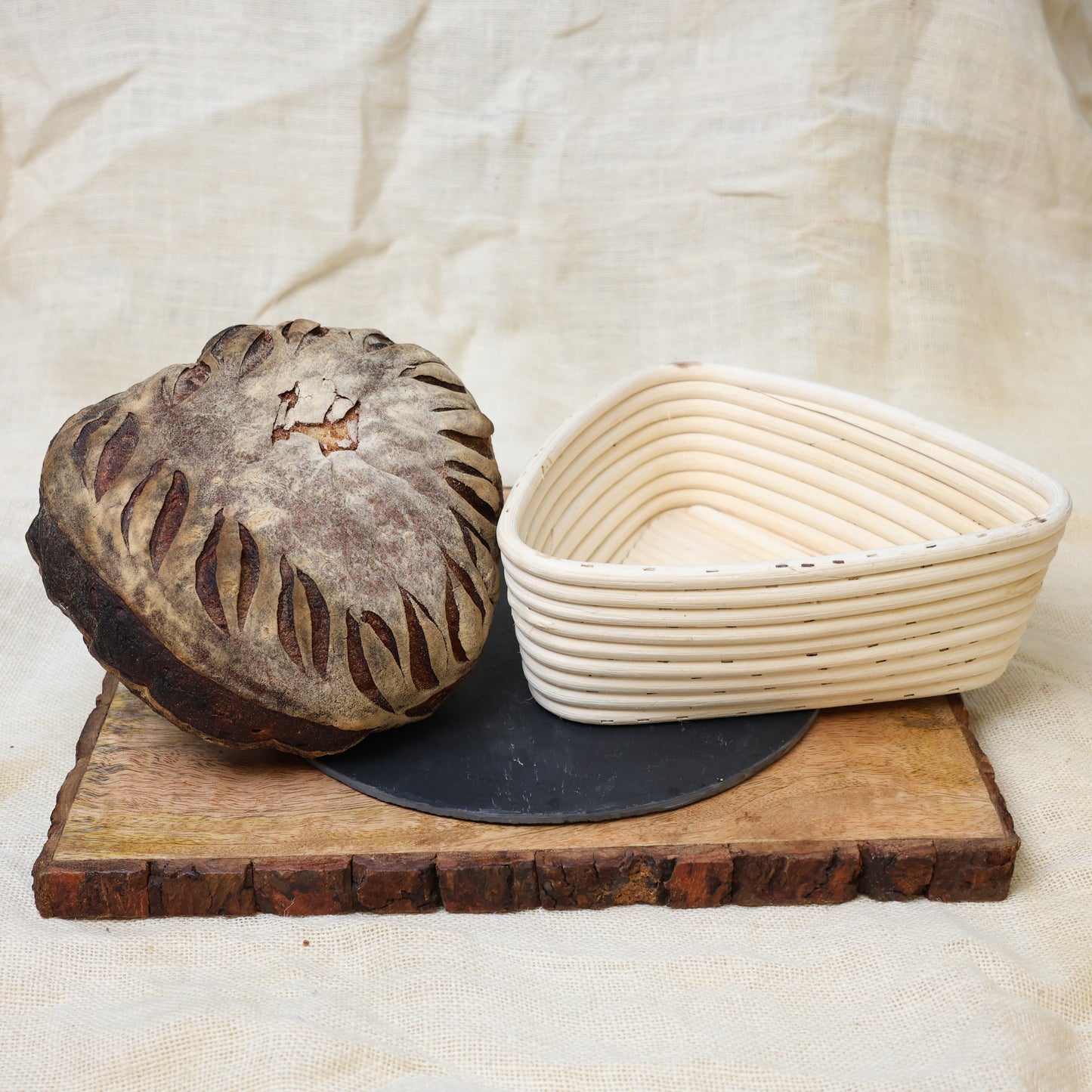 Diner Wares Bread Proofing Basket Rattan Triangle – 22 × 22 × 8 cm (Capacity 1 kg)