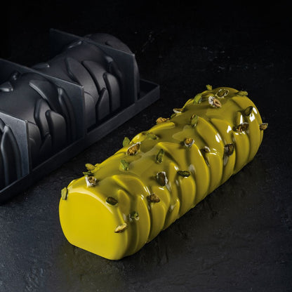 PAVONI 3D Pavocake Silicone Mould Skyline 1240ml KE073S