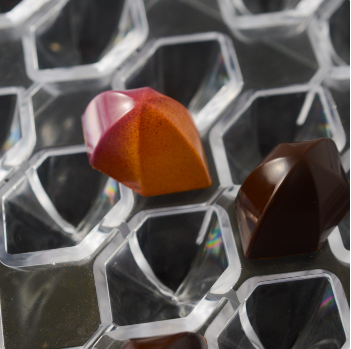 Martellato Pod Chocolate Mold – 25 Cavities