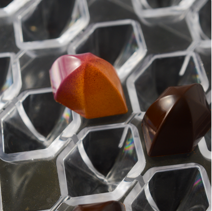 Martellato Pod Chocolate Mold – 25 Cavities