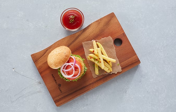 DINER WARES Acacia Wood Rectangular  Pizza Cheese Board L-28 x W-17 x 2.5 Cms