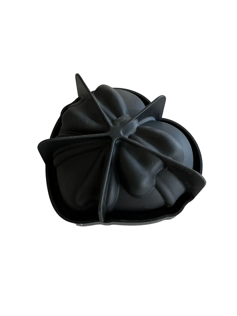 PAVONI 3D Pavocake Silicone Mould Mini Cadeau 600ml KE076S