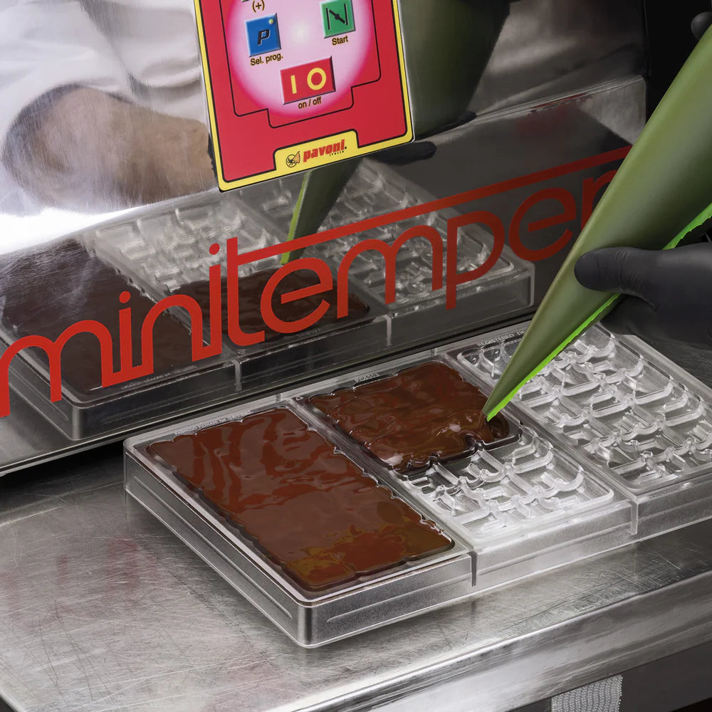 Pavoni Chocolate Tempering Machine – Professional Industrial Chocolate Temperer, 16 Kg Minimum Capacity